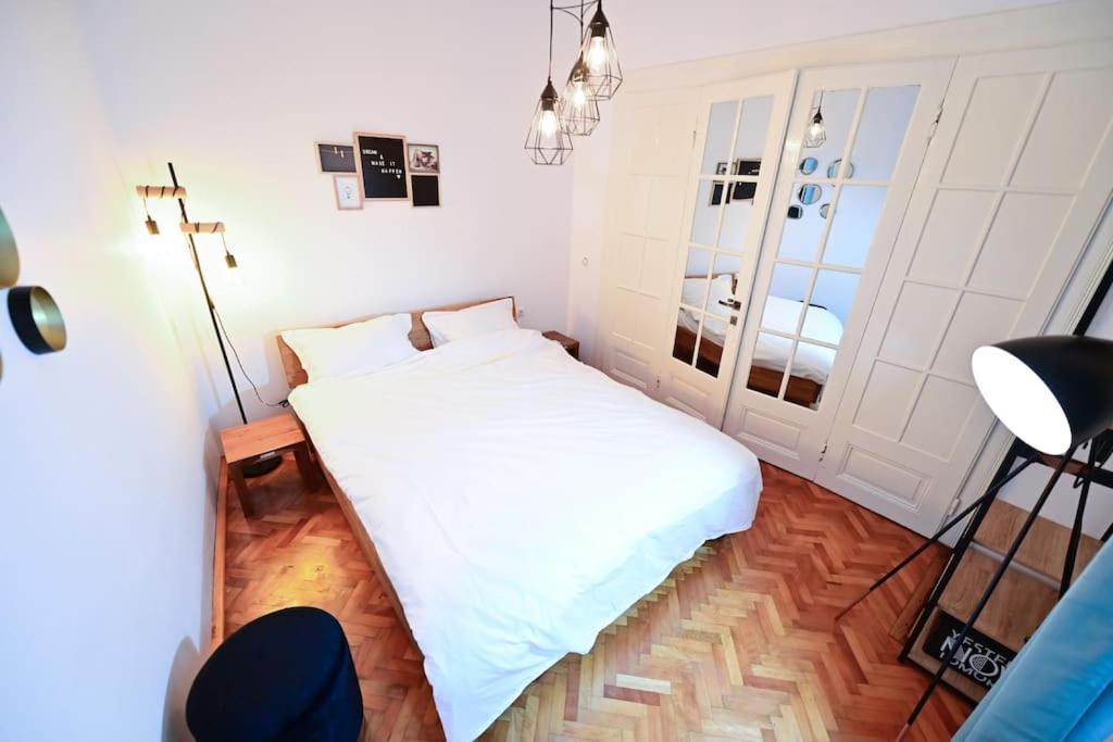 Flh - Zen Apartment سيبيو المظهر الخارجي الصورة